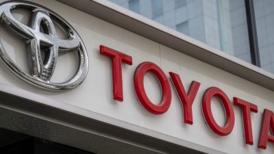 Mengapa Toyota dari Jepang Mencatat Laba Rekor 4.9tn Yen? Hal ini Ditopang oleh Permintaan Hybrid | Industri Otomotif