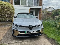 Dunia Flotila: Renault Megane E-Tech – Teknologi Baru yang Menarik