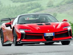 Mengintip Ferrari SF90 XX Spider 2024: Sensasi Mengendarai Mobil Balap Tanpa Atap