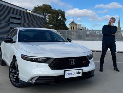 Review Honda Accord Hybrid 2024: e:HEV RS – Pesaing Mobil Hybrid Toyota Camry Bergerak ke Wilayah Premium Lexus ES