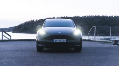 tesla modely norway shutterstock.jpeg