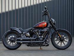 Harley-Davidson Street Runner: Tak Peduli dengan Lampu Lalu Lintas?