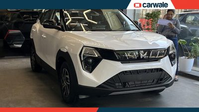 mahindra xuv 3xo right front three quarter1 2.jpeg