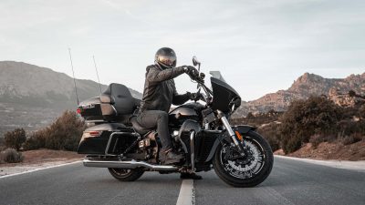 Menyerupai Harley Road Glide? Temukan Rahasianya di The Mitt 808 Traveler!