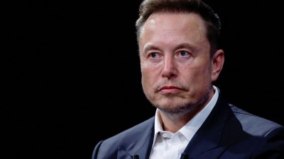 Misteri dan Konspirasi: Pemegang Saham Tesla Menggugat Musk untuk Mengembalikan Miliaran Keuntungan yang Diduga Tidak Sah