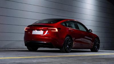 Misteri Di Balik Peluncuran Model 3 Performance Terbaru Tesla di China, Pengiriman Mulai di Pertengahan Juni