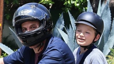 Penjelajahan Seru Ben Affleck dan Anak di Motor Listrik di LA