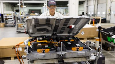 Honda begins production of new CR-V fuel cell electric vehicle in Ohio