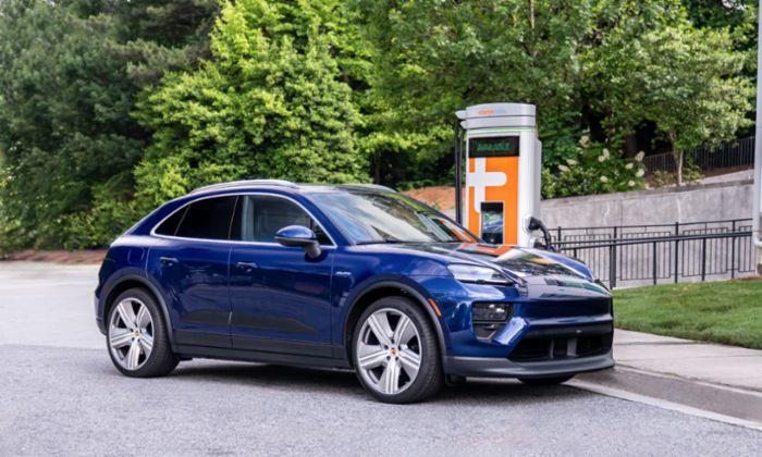 Porsche Cars North America to integrate ChargePoint into Charging