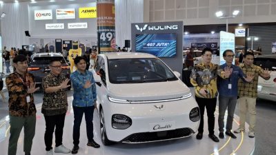 Kejutan Baru! Wuling Cloud EV Tiba di Kota Pahlawan saat IIMS Surabaya 2024