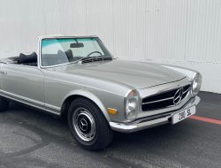 Menguji Kehebatan Mercedes 280 SL Roadster 1969