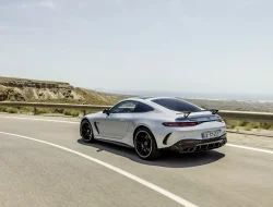 Mercedes-AMG GT Coupe 2024: Begitu AMG