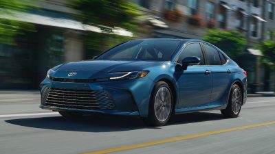 2024 Toyota Camry Vs. 2025 Hybrid-Only Camry