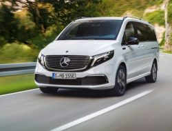 Produksi Mercedes EQV Listrik di Spanyol: Menguji Kecanggihan!