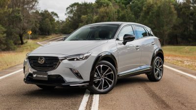 Mazda CX-3 Touring SP 2024 front 3/4