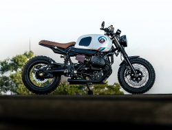 Rahasia BMW R nineT: Transformasi Kustom yang Memikat, Warna M Sangat Tepat!