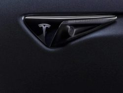 Terkuak! Elon Musk Ungkap Tanggal Rilis HW5 Tesla, Tapi Bukan Bernama HW5