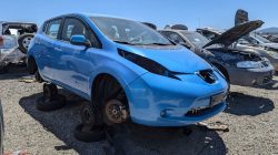 18 2014 nissan leaf in nevada junkyard photo by murilee martin.jpg