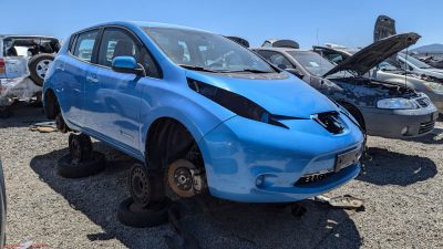 Ajaib! Temuan Tersembunyi: Nissan Leaf 2014 di Tempat Sampah