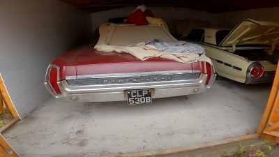 1964 Pontiac Parisienne Terparkir selama 27 Tahun dengan Fitur Langka di dalam Kabin, Penasaran Apa Itu?