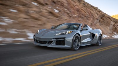 2024 chevrolet corvette e ray 3lz 103.jpg