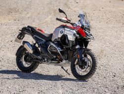 Sneak Peek: Preview Petualangan BMW R 1300 GS 2025