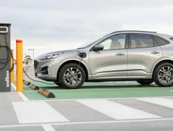 Antusiasme Melonjak! Penjualan Plug-in Hybrid Membumbung Tinggi di Akhir Tahun – Drive