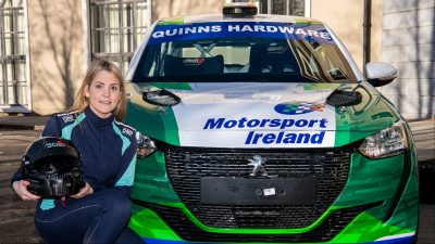 Aoife Raftery Mengendarai Peugeot 208 T16 R5 Pemenang Circuit of Ireland at Goodwood Festival of Speed