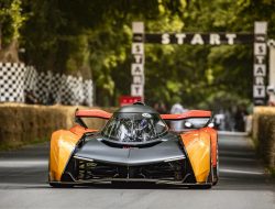 Barisan Mengagumkan! McLaren Siap Memukau di Festival Goodwood FoS 2024