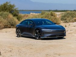 Ulasan Lucid Air Pure: Bobot Lebih Ringan, Penuntunan Lebih Baik, Efisiensi Luar Biasa!