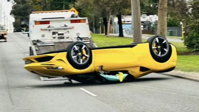 Misteri di Balik Ferrari SF90 Stradale yang Terbalik