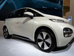 Segera Hadir! MG Cloud EV Meluncur di India Tengah 2025