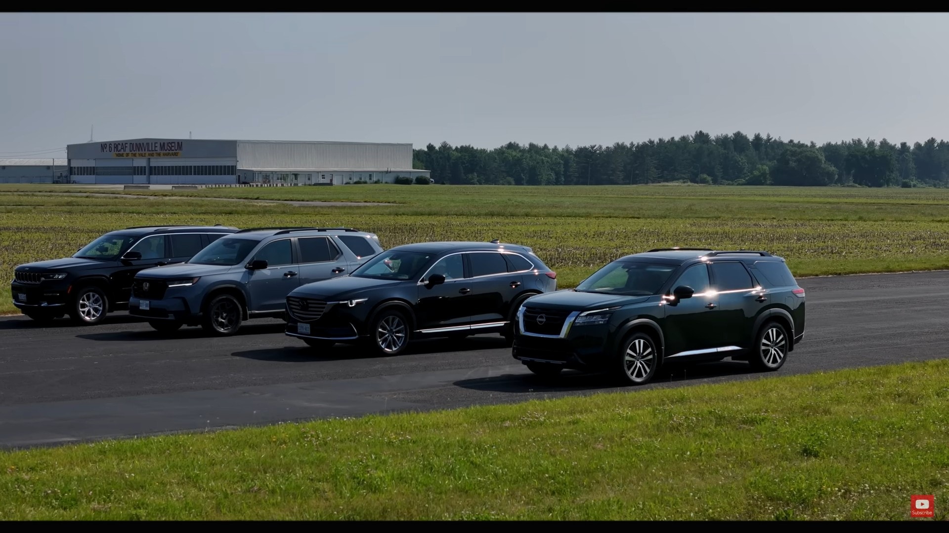 big family suv drag race involves pathfinder cx 9 pilot and grand cherokee l 236296 1.jpg