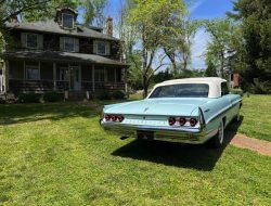 Tampilan Mengagumkan dari Pontiac Bonneville Tahun 1961 Ini Bakal Buat Kamu Pengen Menjadikannya Wallpaper Keren!